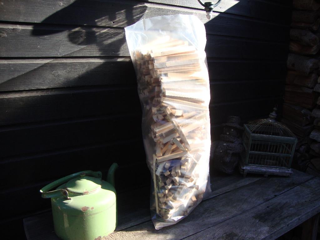 aanmaakhout kachel, Tuin en Terras, 6 m³ of meer, Ophalen of Verzenden, Overige houtsoorten, Blokken