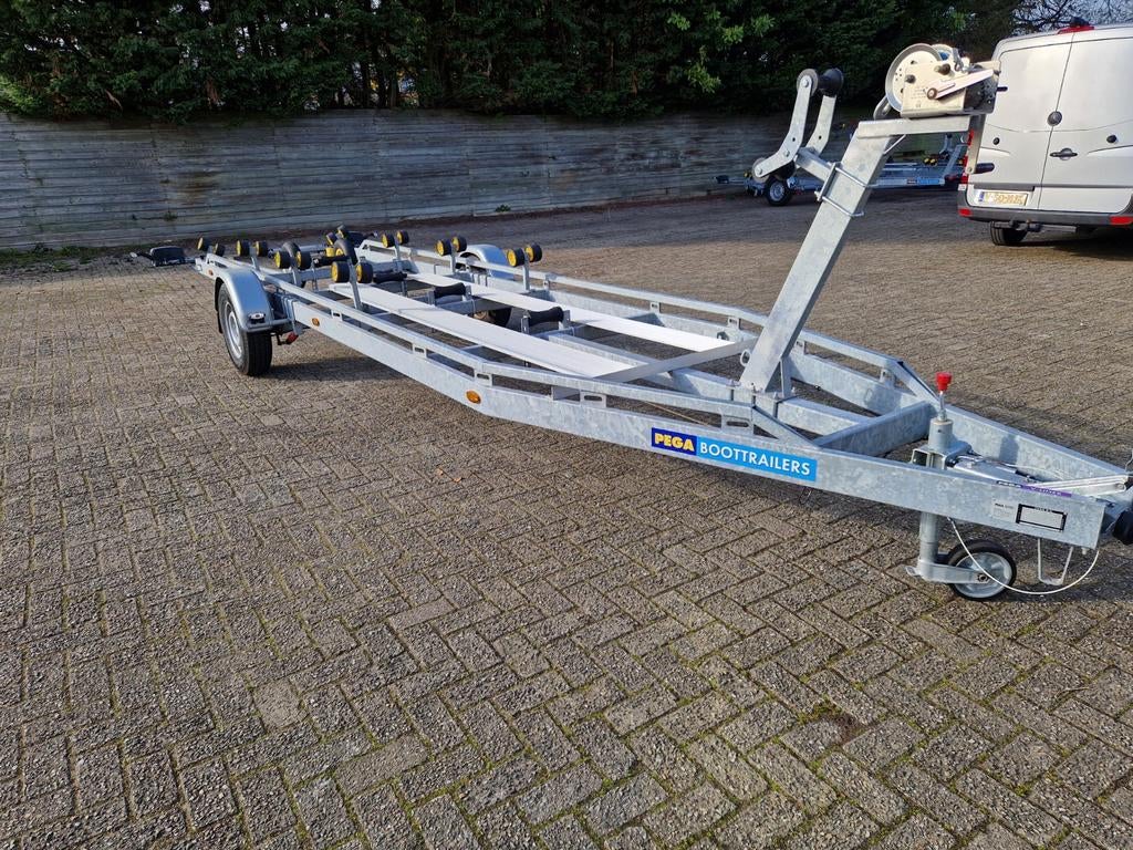 Pega VB 1800/775 bun uitvoering in absolute nieuwstaat