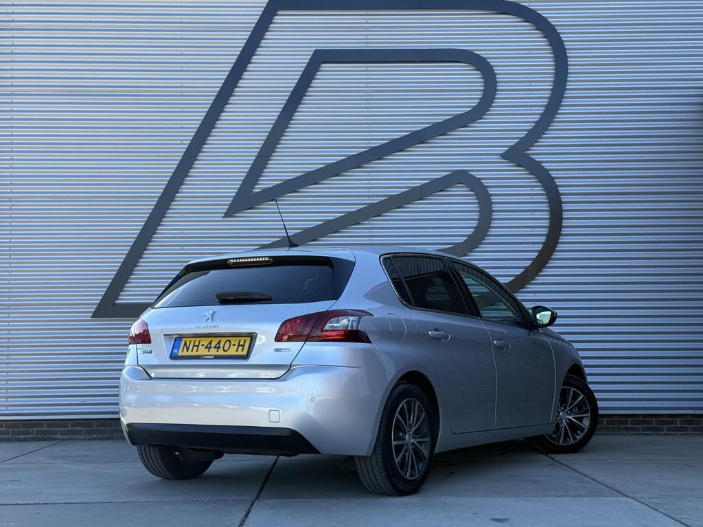 Peugeot 308 1.2 PureTech Allure 2e Eigenaar|Navi|Clima|Cruis, Auto's, Peugeot, Voorwielaandrijving, Stof, Gebruikt, Euro 6