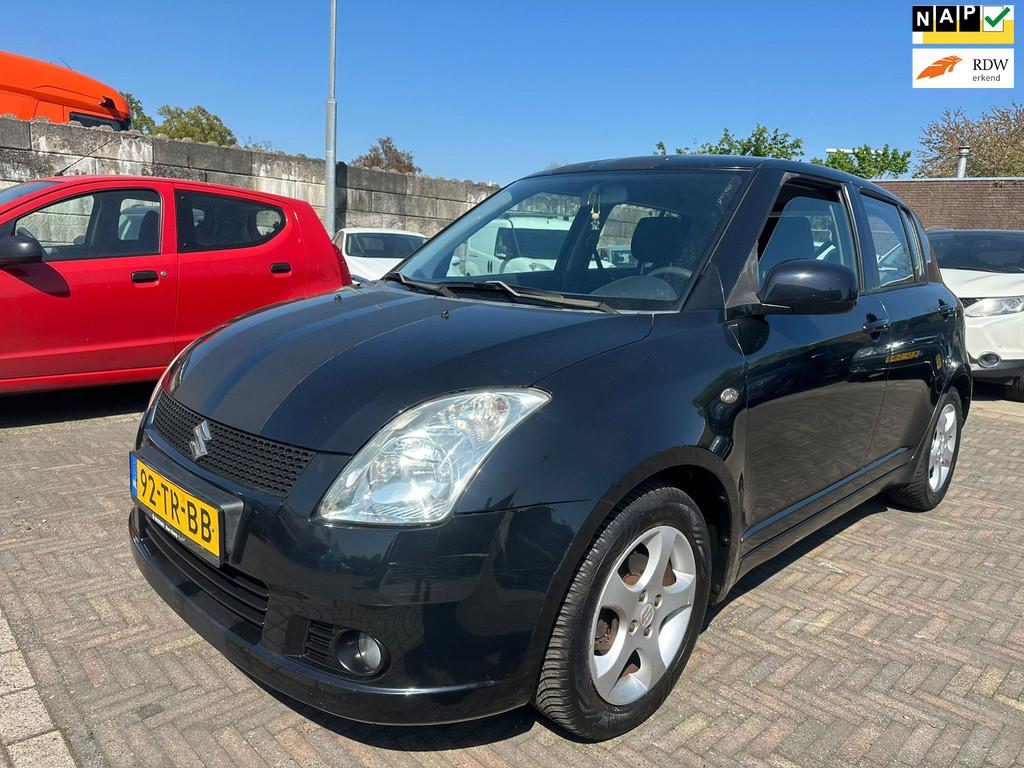 Suzuki Swift 1.3 5D AIRCO/ NW KOPPELING/ NW APK/ LM VELGEN!, Auto's, Voorwielaandrijving, Stof, Zwart, 965 kg