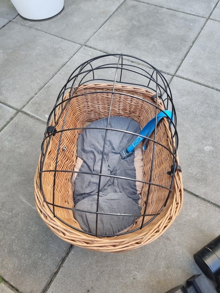 Honden fietsmand, Dieren en Toebehoren, Hondenmanden, Ophalen of Verzenden, Zo goed als nieuw, Overige