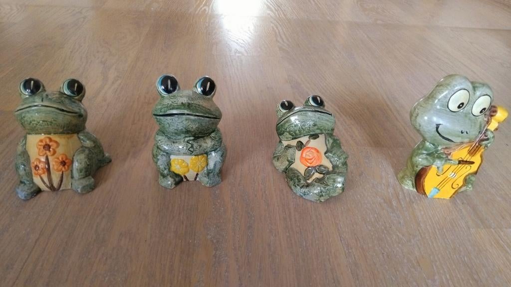 Set van 4 decoratieve kikkers, spaarpotten, Ophalen