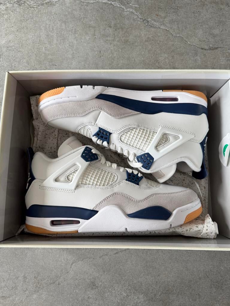 Jordan 4 Retro SB Maat 43, Wit, Nieuw, Ophalen of Verzenden, Sneakers of Gympen