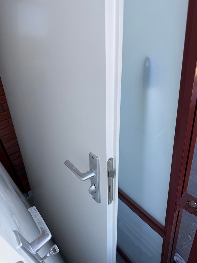 Binnendeuren inclusief kozijnen 4 stuks, Doe-het-zelf en Verbouw, Deuren en Horren, Gebruikt, 80 tot 100 cm, Binnendeur, Ophalen of Verzenden