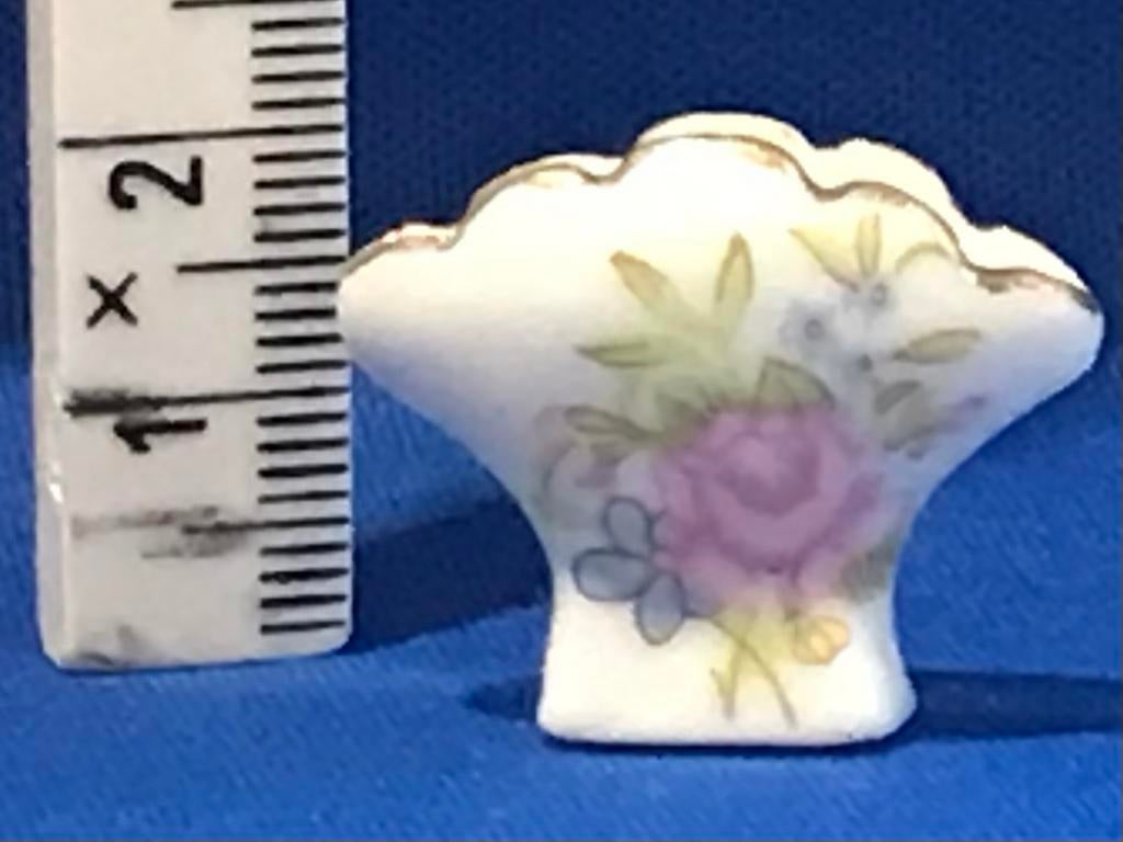 Porseleine Miniatuur Poppenhuis Vaasje, Ophalen, Nieuw, Decoratie