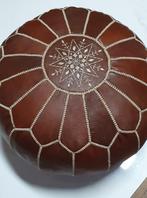 Nieuwe Marokkaanse handgemaakte leren poef, gevuld, Minder dan 50 cm, Rond, Nieuw, Ophalen of Verzenden