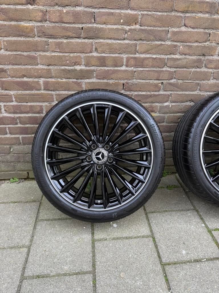 19" Originele Mercedes A CLA klasse facelift multispaak velg, Auto-onderdelen, Banden en Velgen, Banden en Velgen, Personenwagen