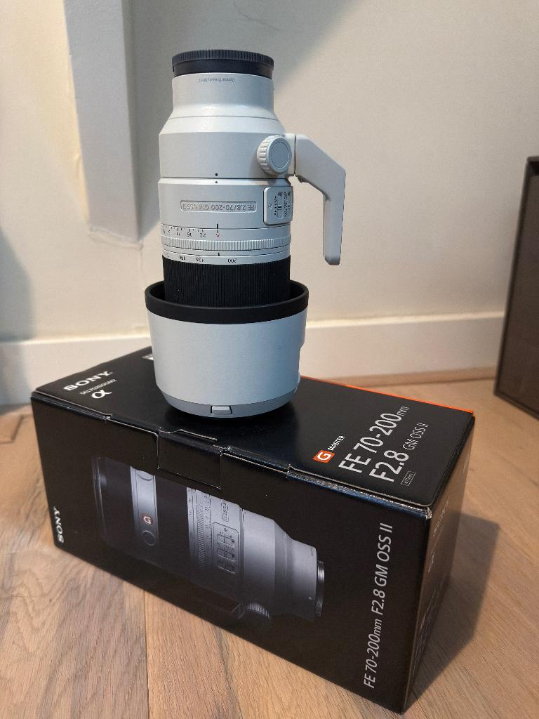 Sony FE 70–200 mm F2.8 GM OSS II, Ophalen of Verzenden, Zo goed als nieuw, Telelens, Zoom
