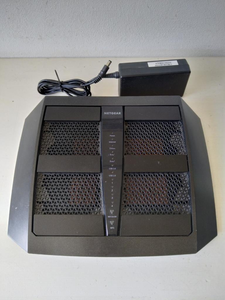 Netgear nighthawk X6, Computers en Software, Routers en Modems, Ophalen of Verzenden, Gebruikt, Router, Netgear Nighthawk