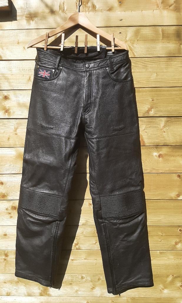 Triumph lederen motorbroek maat 34/44, Motoren, Kleding | Motorkleding, Ophalen, Tweedehands, Heren, Broek | leer