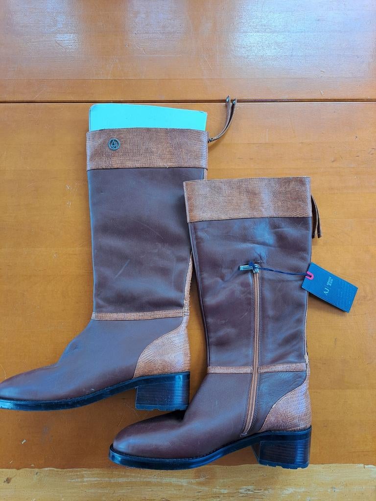 Nieuwe Armani bruine leren laarzen maat 40, Armani, Hoge laarzen, Bruin, Nieuw