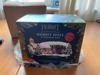 Weta Christmas hobbit hole Lord if the Rings, Ophalen of Verzenden, Zo goed als nieuw, Beeldje of Buste