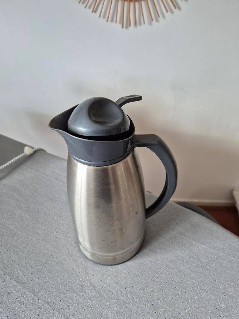 Gratis af te halen: Gebruikte koffiekan, Ophalen