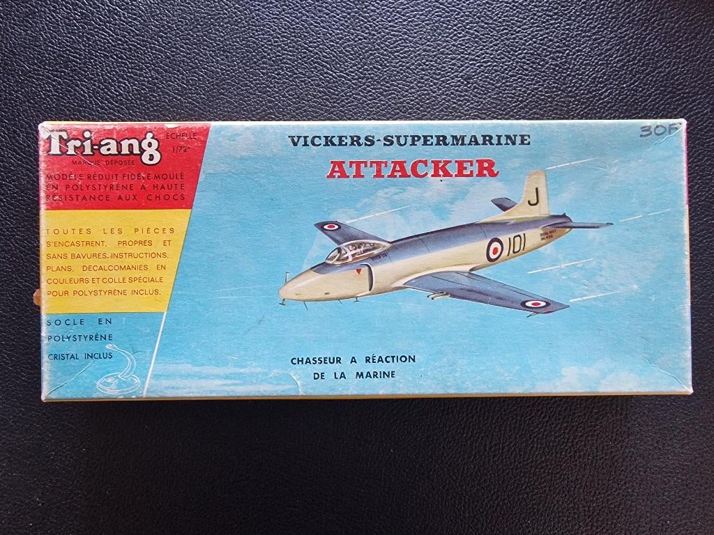 Vickers Supermarine Attacker 1/72 Triang (FROG), Overige merken, 1:72 tot 1:144, Nieuw, Ophalen of Verzenden