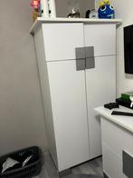 Set van een kast en een commode mag weg!, Ophalen, Zo goed als nieuw