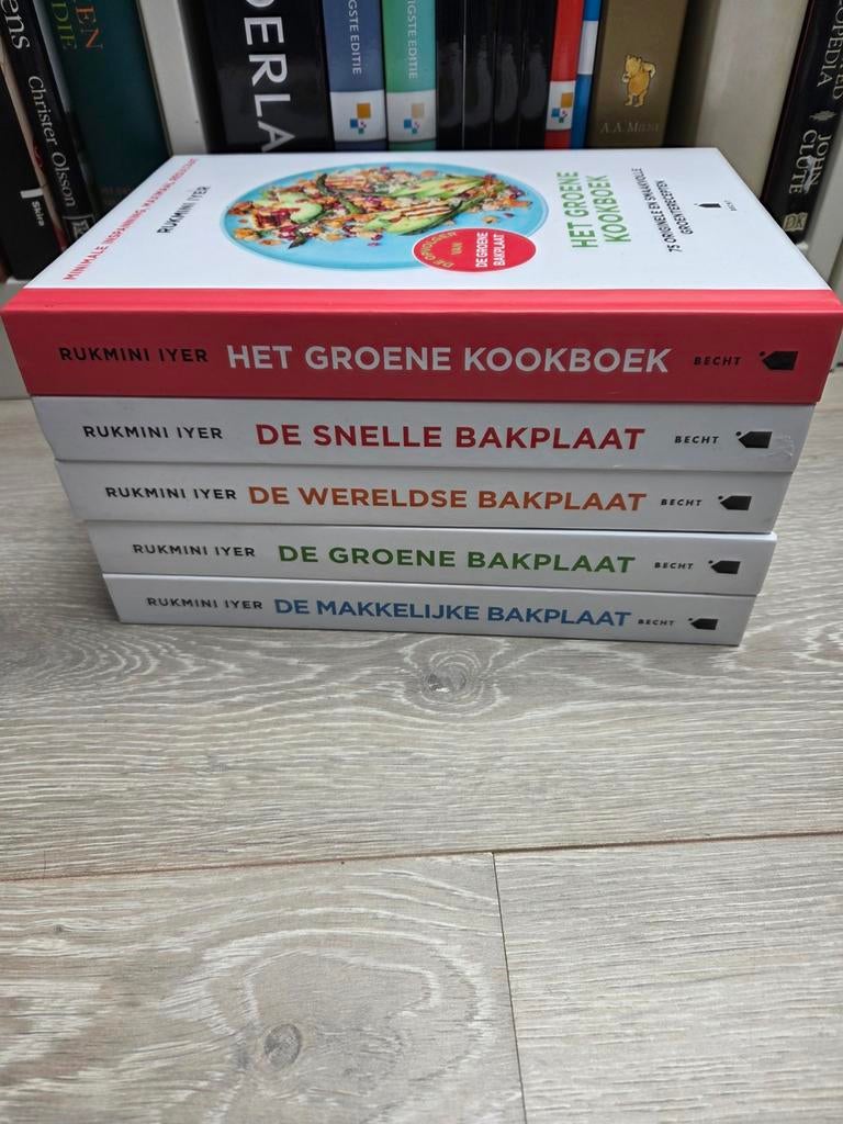 5x Rukmini Iyer - bakplaat, Boeken, Ophalen of Verzenden, Zo goed als nieuw
