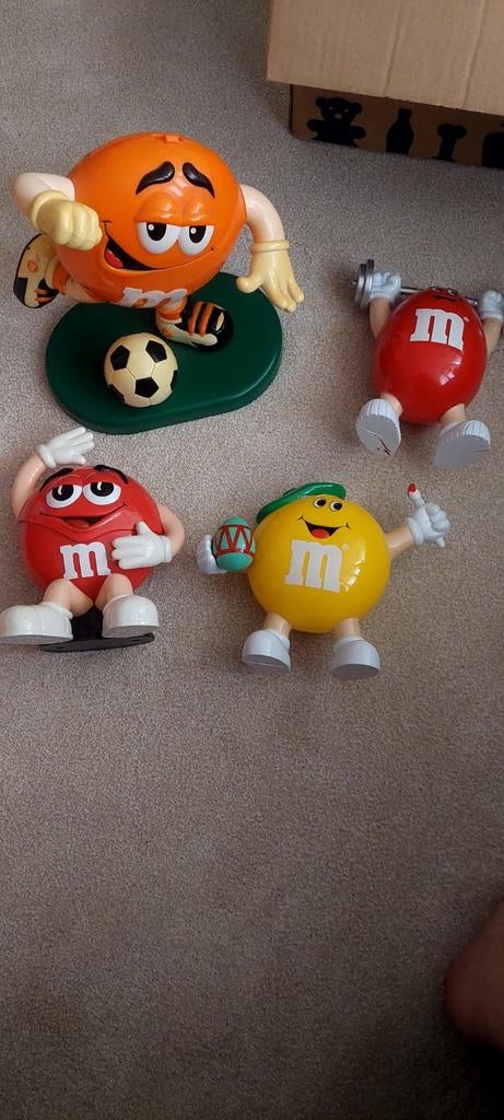 M&M dispensers  prijs per stuk 10 euro, Verzamelen, Overige Verzamelen, Ophalen of Verzenden