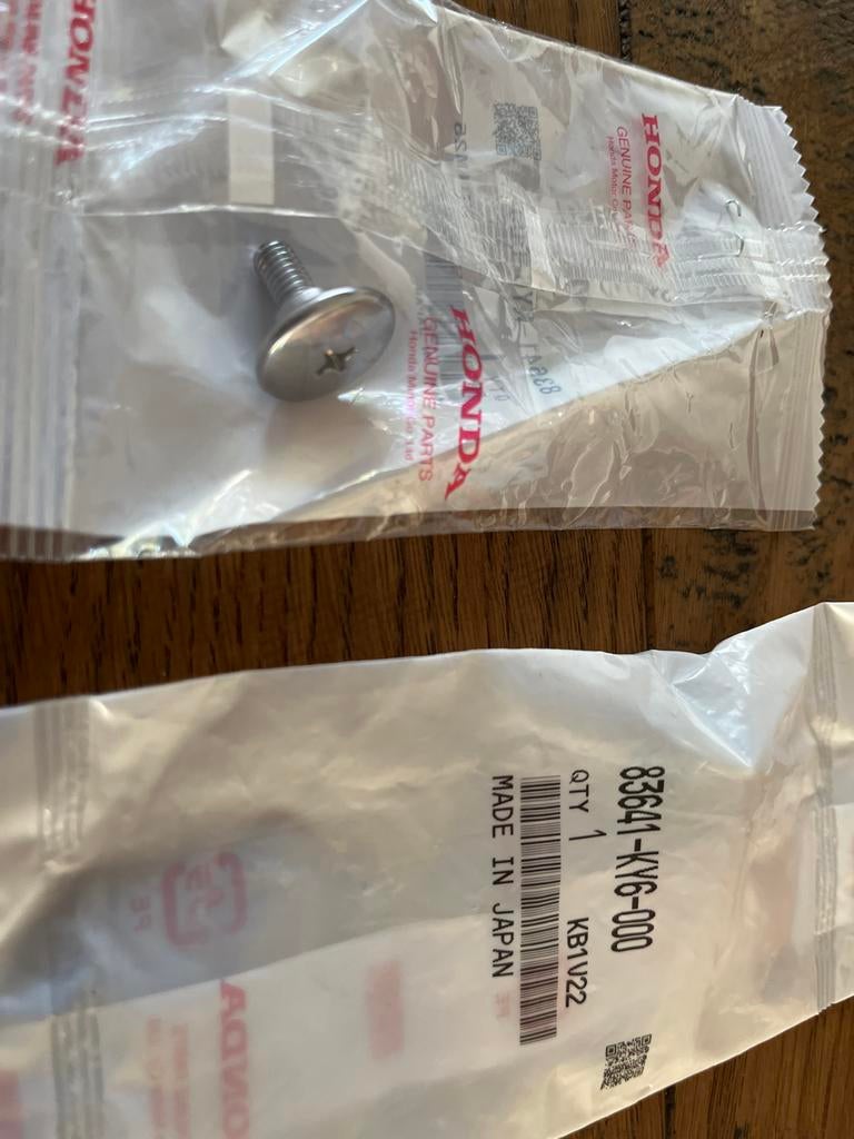 Honda originele bouten 10 stuks, Motoren, Onderdelen | Honda, Ophalen of Verzenden, Nieuw