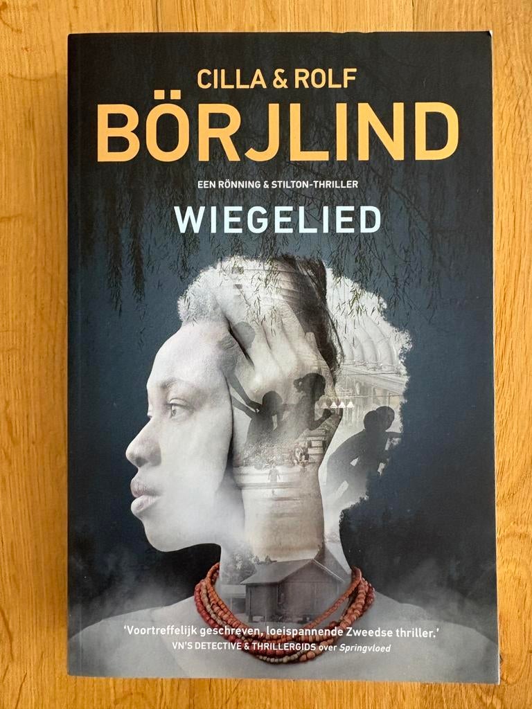 Cilla & Rolf Börjlind - Wiegelied, Boeken, Thrillers, Gelezen, Ophalen of Verzenden