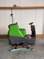 Numatic schrob-zuigmachine, Ophalen, Zo goed als nieuw, Schrobmachine