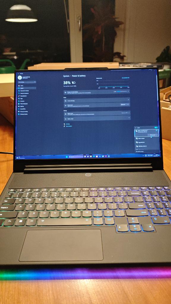 Lenovo Legion 9 16IRX9 – Razendsnelle Laptop, Computers en Software, Windows Laptops, Zo goed als nieuw, 16 inch, SSD, 4 Ghz of meer