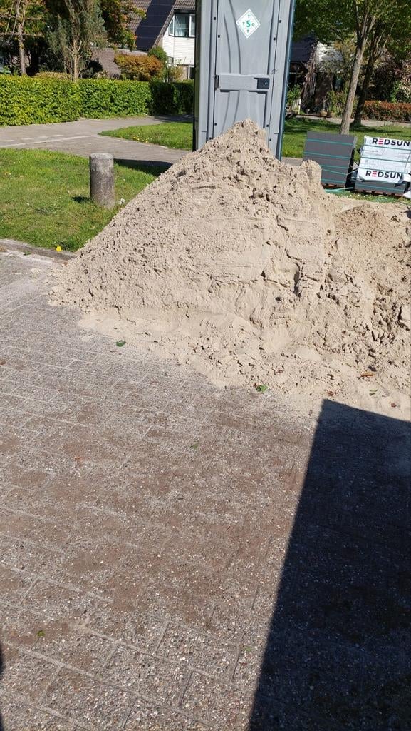 Straatzand circa 4 kuub - Ideaal voor bestrating en ophogen, Tuin en Terras, Zand, Ophalen