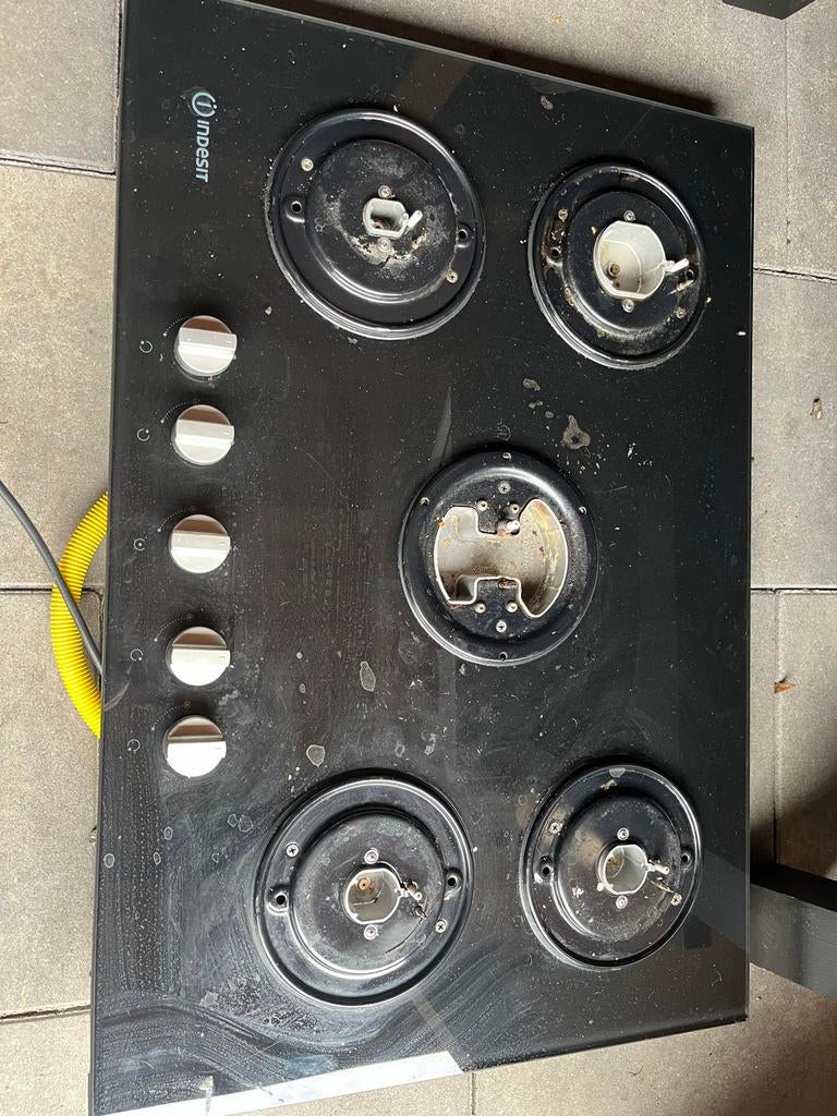 Indiset 5 pits gaskookplaat, Witgoed en Apparatuur, Fornuizen, Ophalen, Gebruikt, Minder dan 85 cm, 60 cm of meer