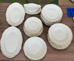 Porseleinen servies met gouden rand, Gebruikt, Ophalen of Verzenden, Overige stijlen, Porselein