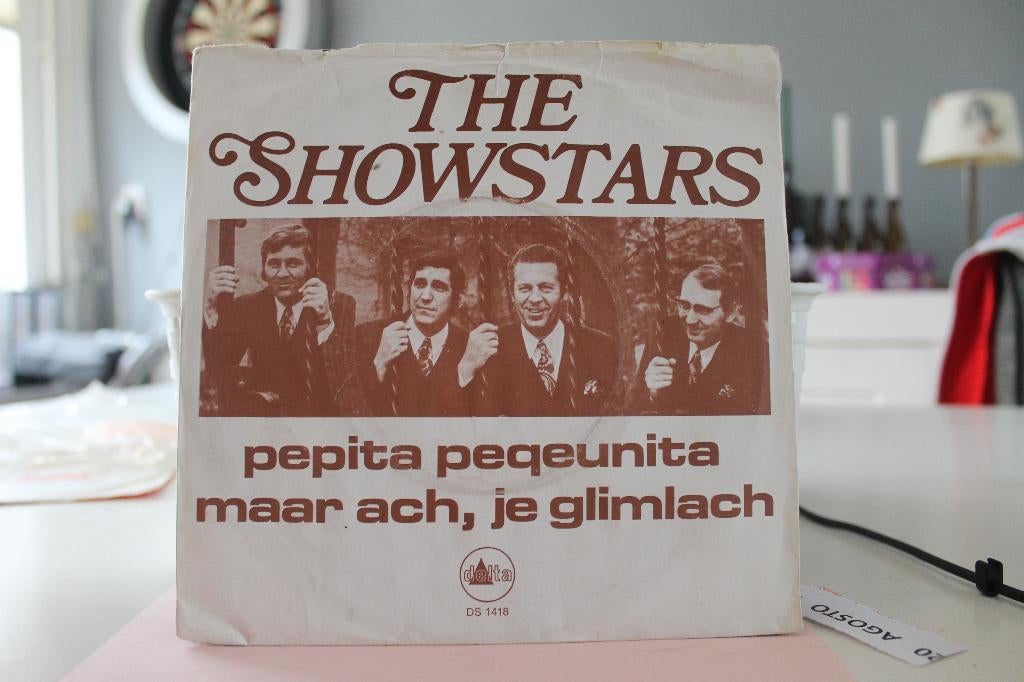 7" Single Showstars - Pepita Peqeunita / Maar Ach. Je Glimla, Gebruikt, 7 inch, Single, Ophalen of Verzenden