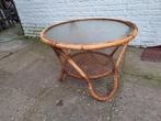 Rotan tafel met glasplaat, Antiek en Kunst, Ophalen
