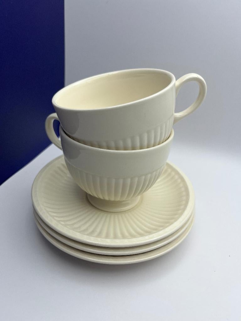 Wedgwood EDME - 2 x kopjes en 3 schoteltjes, Huis en Inrichting, Ophalen, Gebruikt, Wedgwood, Kop(pen) en/of Schotel(s)