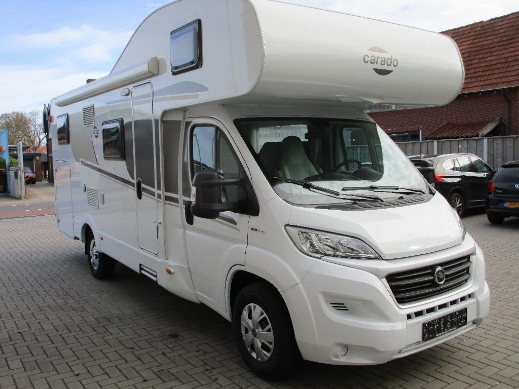 Carado A464 (6 persoons alkoof camper) / BJ 2020, Alkoof, Fiat, 7 tot 8 meter, Bedrijf
