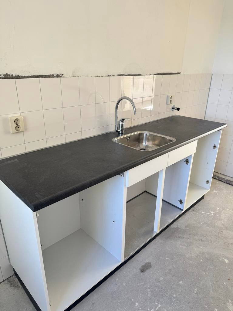 Keukenblad met spoelbak, Ophalen, Zwart, Nieuw, Enkelwandige keuken