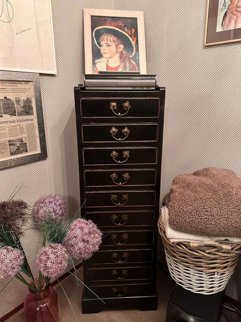 Unieke Hoge Oosterse Ladekast (Zwart/Hout), Ophalen, 50 tot 100 cm, Zo goed als nieuw, Minder dan 100 cm