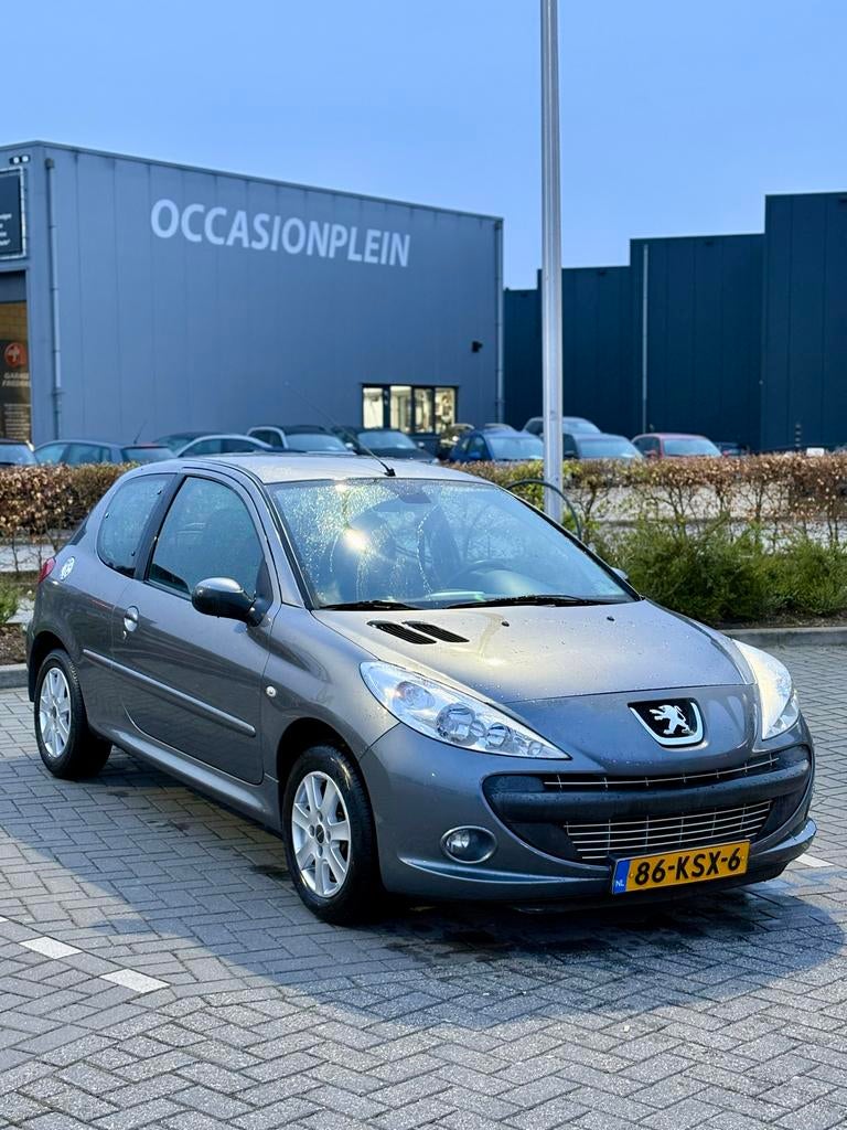 Peugeot 206+ 1.4 3D 2010 Grijs, Auto's, Peugeot, Particulier, 206+, Benzine, D, Hatchback, Handgeschakeld, Origineel Nederlands