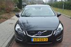 Volvo V60 2.0 T5 Summum Org NL/NAP/leer/navi, Euro 5, Beige, 4 cilinders, Zwart