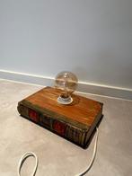 Unieke Vintage Boeklamp – Handgemaakt & Sfeervol, Ophalen of Verzenden