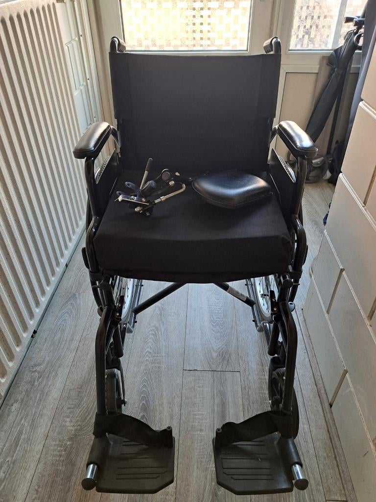 Rolstoel en looprek, Diversen, Rolstoelen, Ophalen, Inklapbaar, Duwrolstoel