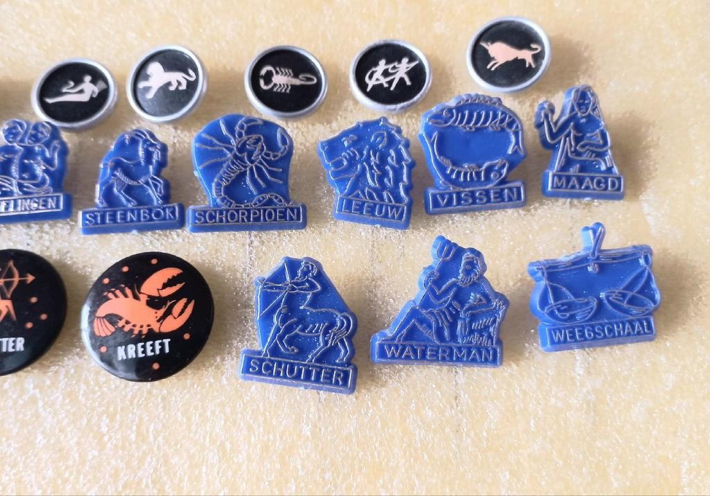 21 speldjes van sterrenbeelden., Ophalen of Verzenden, Gebruikt, Overige onderwerpen