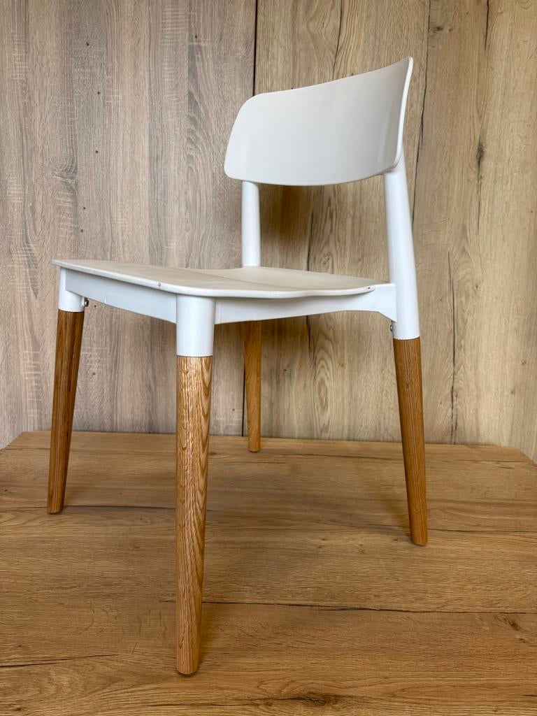 Kona Kantinestoelen - Wit Kunststof met Houten Poten, Huis en Inrichting, Stoelen, Ophalen, Kunststof, Gebruikt, Wit