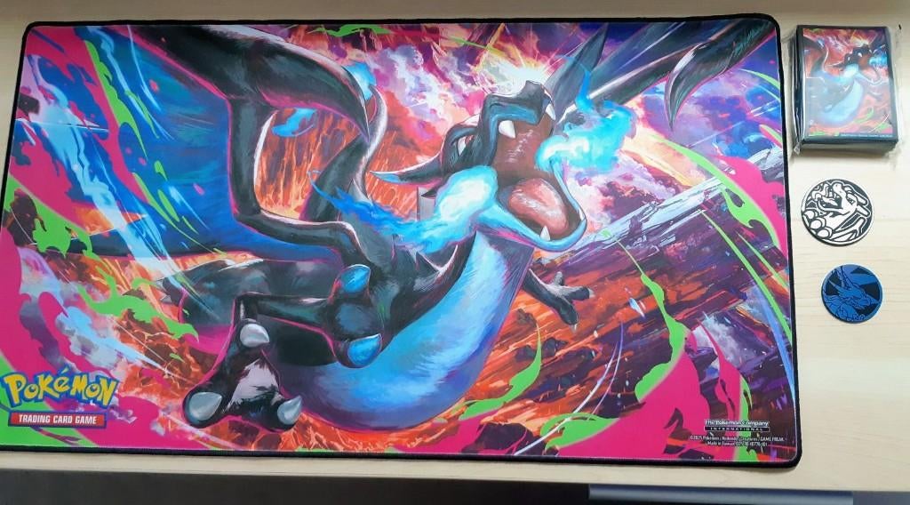Mega EX Charizard Speelmat + sleeves + 2 munten (nieuw), Ophalen, Nieuw, Losse kaart, Foil