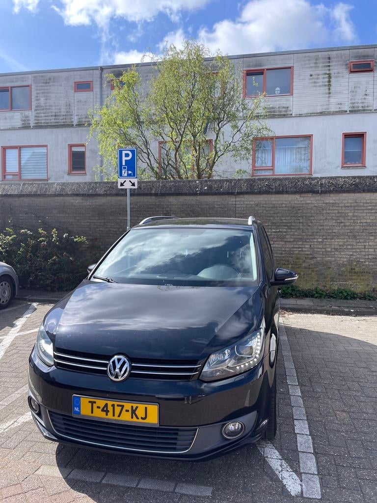 Volkswagen Touran 1.4 TSI 103KW Cross 2011 Zwart, Auto's, Voorwielaandrijving, 15 km/l, 4 cilinders, 1462 kg