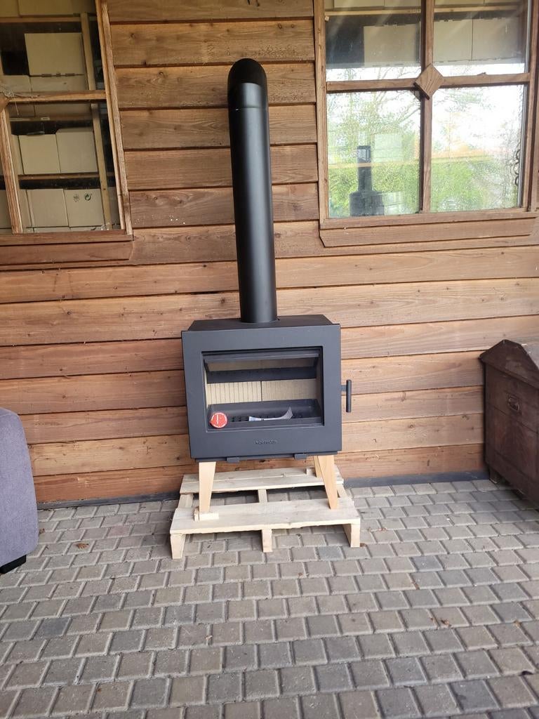 Skan Houtkachel 9 KW Tuinhuis Serre Kachelschuur, Ophalen, Vrijstaand, Hout, Nieuw