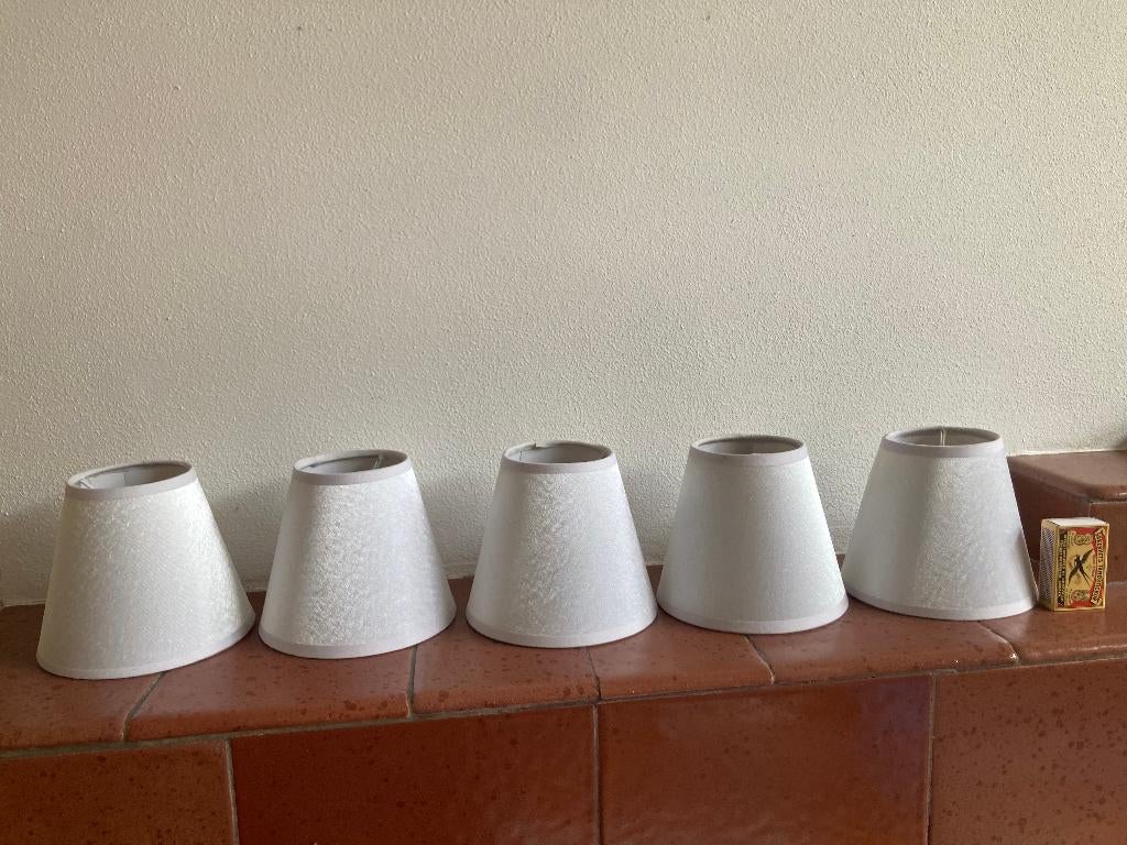 5 spierwitte witte vilten stevige lampenkapjes Ibiza style, Rond, Ophalen of Verzenden, Zo goed als nieuw, Minder dan 25 cm