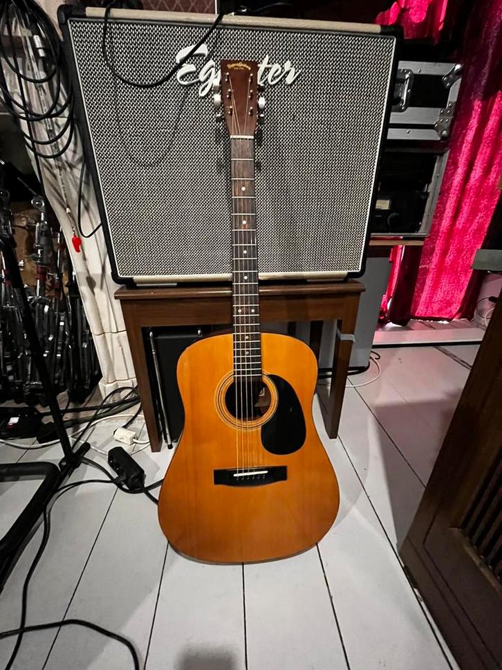 Sigma DM-1 acoustic guitar vintage + case, Muziek en Instrumenten, Snaarinstrumenten | Gitaren | Akoestisch, Zo goed als nieuw