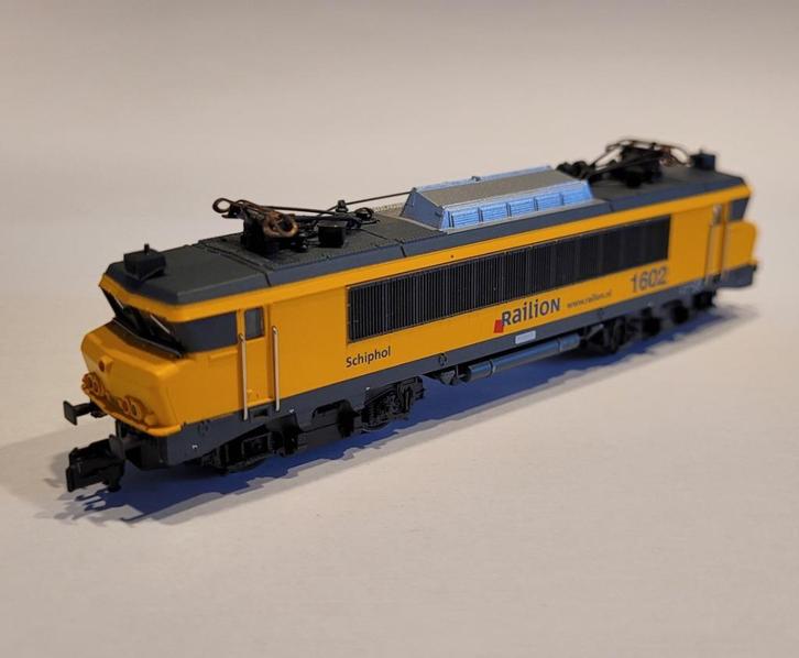 N-spoor Fleischman 937362 Schiphol Railion 1602, Hobby en Vrije tijd, Modeltreinen | N-Spoor, Zo goed als nieuw, Locomotief, Gelijkstroom