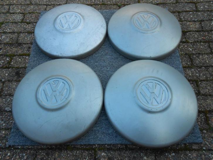 vwv volkswagen T2 T3 wieldoppen set staal origineel!, Auto-onderdelen, Ophanging en Onderstel, Oldtimer onderdelen, Volkswagen