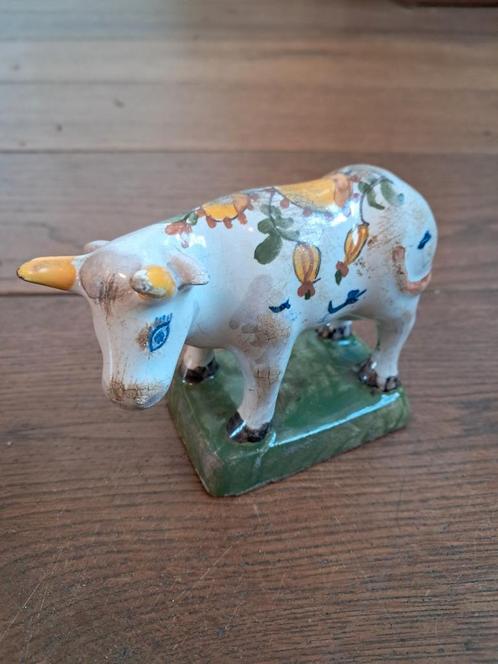 KLAAUW - delft aardewerk - sculptuur van een koe - 18e eeuw?, Antiek en Kunst, Antiek | Keramiek en Aardewerk, Verzenden