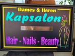 Advertentie voor een kapper, Ophalen of Verzenden, Zo goed als nieuw