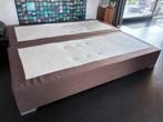 GRATIS 2 Swiss Sense boxsprings bruin 90 x 210, Ophalen, Gebruikt, 90 cm, Eenpersoons